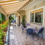 Garden View Apartment In Porec For 2 - 3 Persons